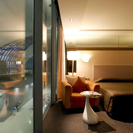 Miracle Transit Hotel-2