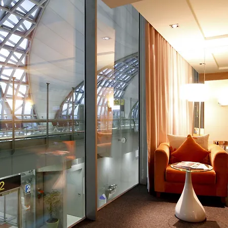 Miracle Transit Hotel-2